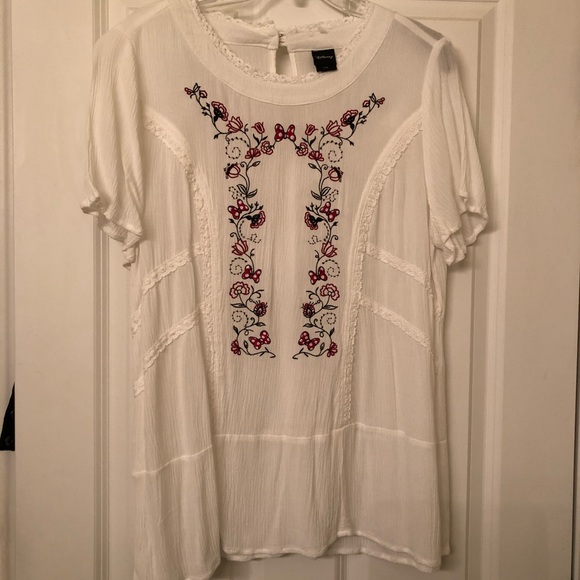 Tops - Minnie Mouse peasant top